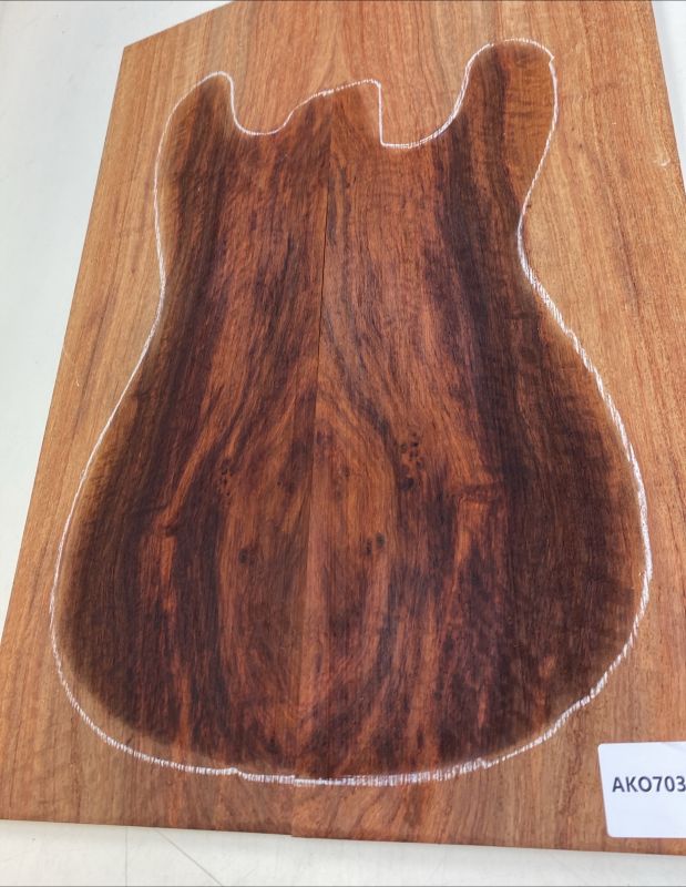 Top Afrik. Koa, 2-tlg. Einzelstück #073